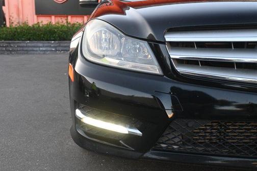 2012 Mercedes-Benz C-Class Luxury