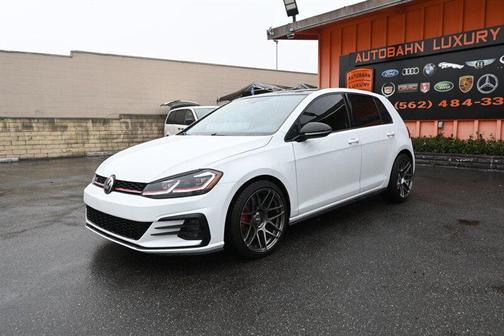 Pure White 2018 Volkswagen Golf GTI 2.0T S 4-Door