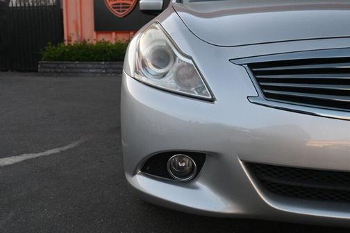 2013 INFINITI G37 Journey