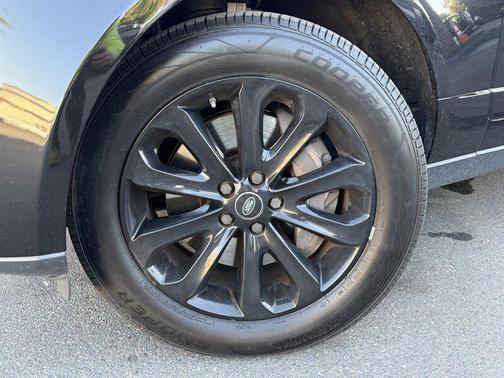 Barolo Black Metallic 2014 Land Rover Range Rover 5.0L Supercharged