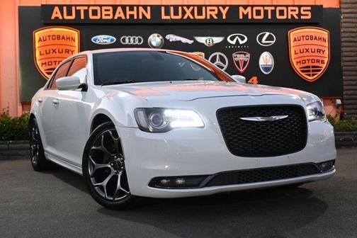2016 Chrysler 300 S