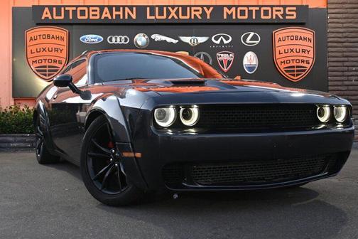 2016 Dodge Challenger SXT