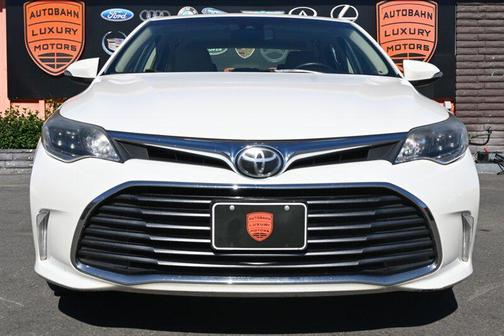 2017 Toyota Avalon XLE Premium