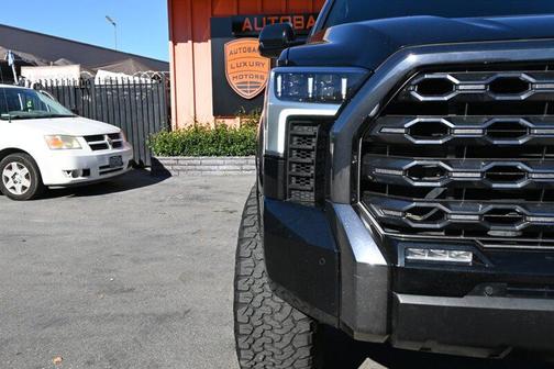 2022 Toyota Tundra Platinum