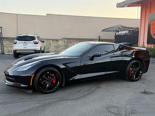 Black 2019 Chevrolet Corvette Stingray