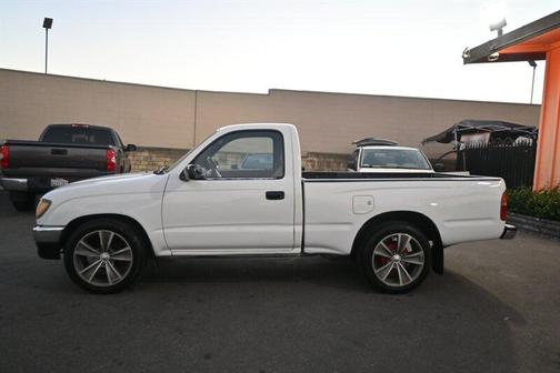 1996 Toyota Tacoma Base