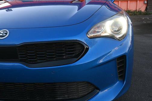2018 Kia Stinger Base