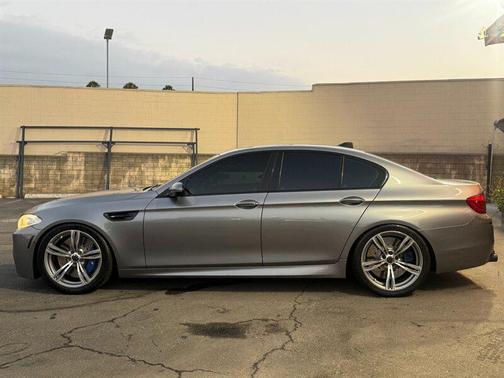 Space Gray Metallic 2013 BMW M5 Base