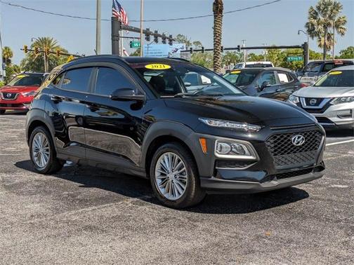 2021 Hyundai KONA SEL