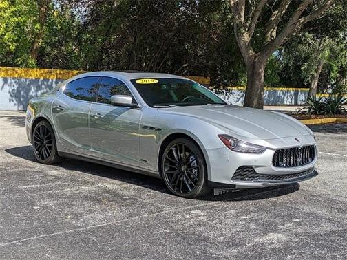 2016 Maserati Ghibli S