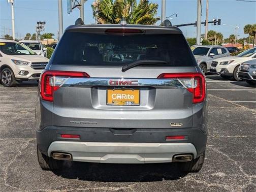 2021 GMC Acadia SLT