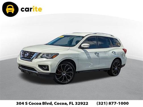 2020 Nissan Pathfinder SL