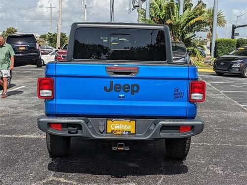 2021 Jeep Gladiator Sport