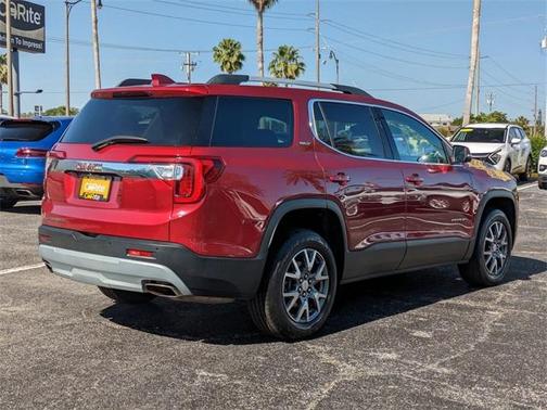 2020 GMC Acadia SLT