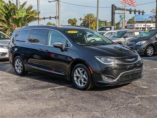 2019 Chrysler Pacifica Limited