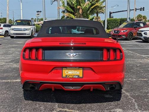 2017 Ford Mustang EcoBoost Premium