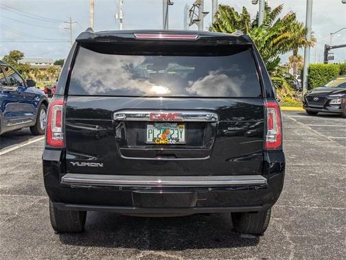 2018 GMC Yukon Denali
