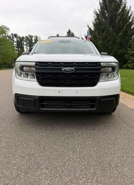 White 2023 Ford Maverick XL