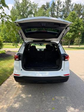 White 2023 Chevrolet Equinox LS