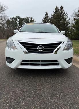 2019 Nissan Versa 1.6 SV