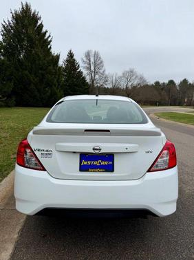 2019 Nissan Versa 1.6 SV