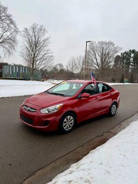 2017 Hyundai Accent SE