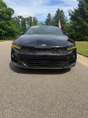 Ebony Black 2021 Kia K5 GT-Line