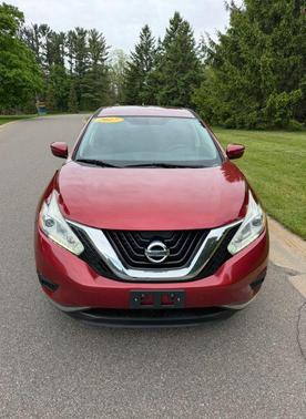 Red 2017 Nissan Murano S