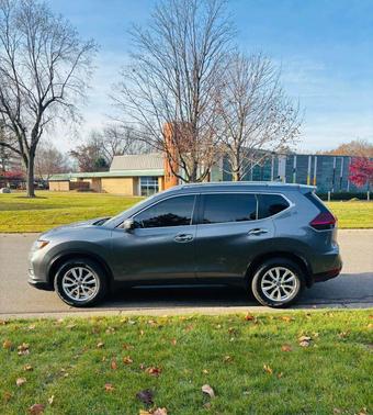 2018 Nissan Rogue SV