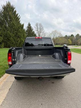 Black 2016 RAM 1500 SLT