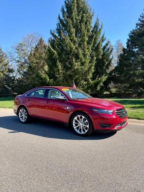 2018 Ford Taurus Limited