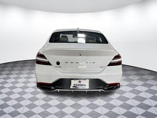 2025 Genesis G70 2.5T