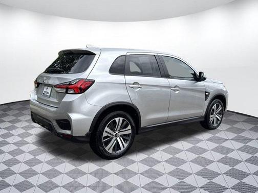 2024 Mitsubishi Outlander Sport S