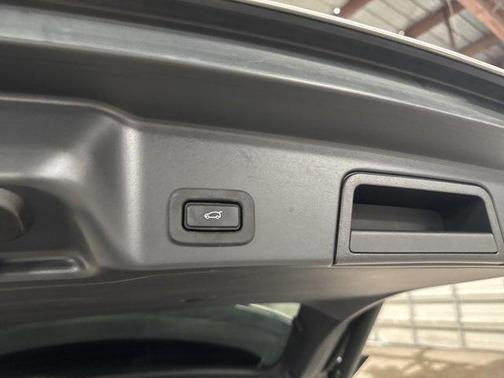 2020 Land Rover Range Rover Evoque SE