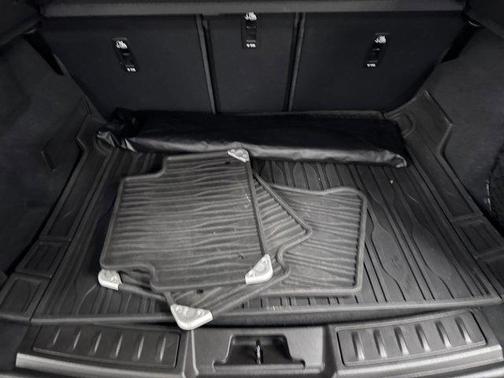 2020 Land Rover Range Rover Evoque SE
