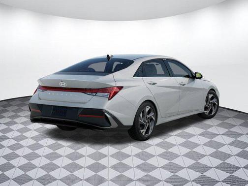 2025 Hyundai ELANTRA HEV Limited