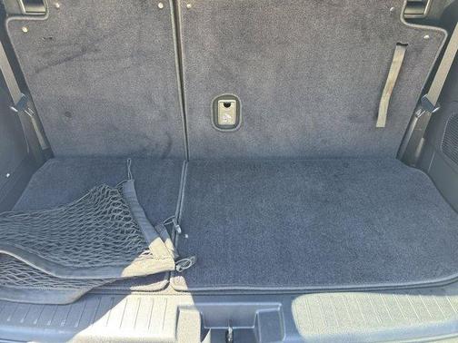 2022 Toyota Highlander Hybrid Platinum