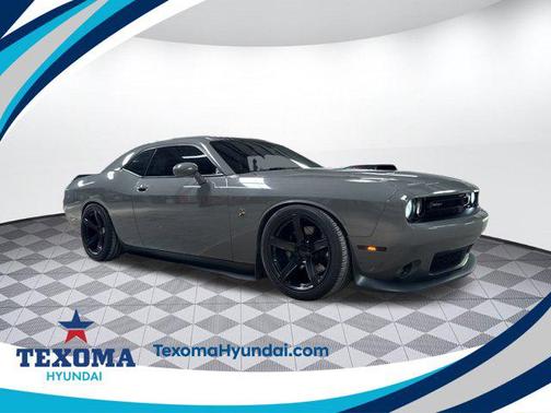 2018 Dodge Challenger 392 Hemi Scat Pack Shaker