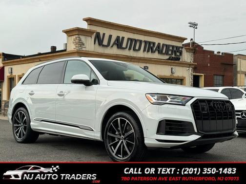 2021 Audi Q7 55 Premium Plus