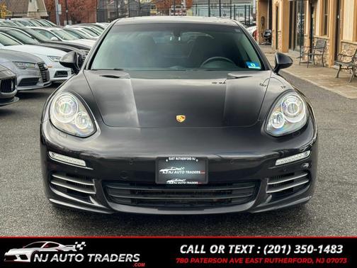 2014 Porsche Panamera 4S