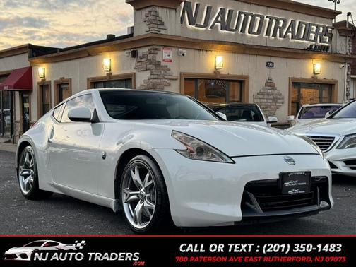 2010 Nissan 370Z Base