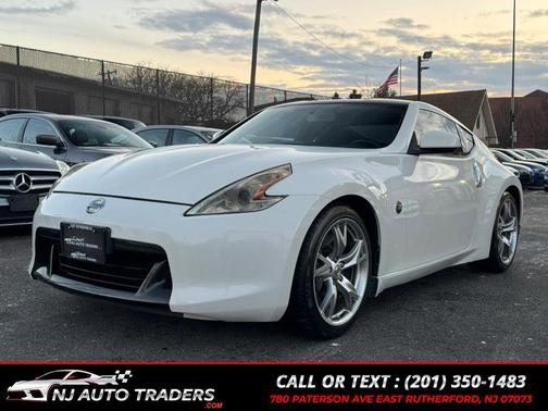 2010 Nissan 370Z Base