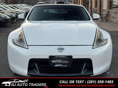 2010 Nissan 370Z Base