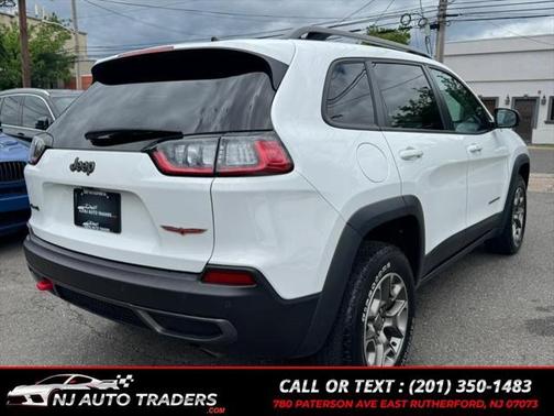 2021 Jeep Cherokee Trailhawk