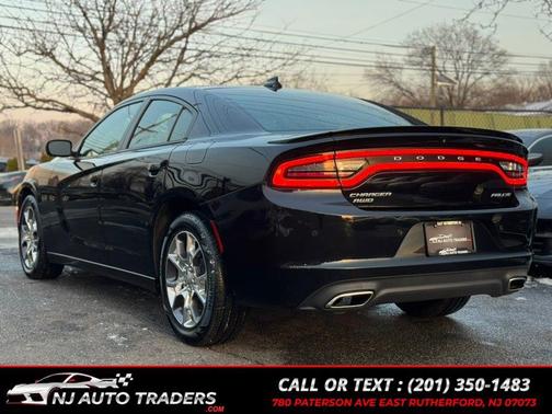 2016 Dodge Charger SXT