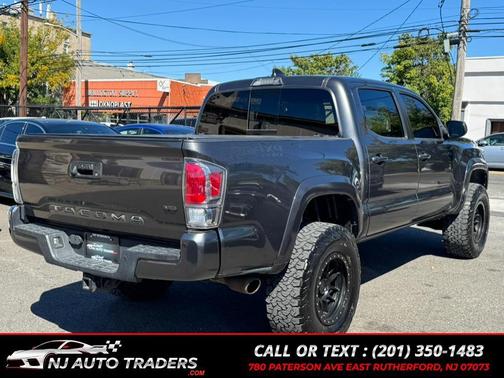2020 Toyota Tacoma TRD Sport