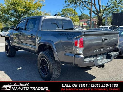 2020 Toyota Tacoma TRD Sport