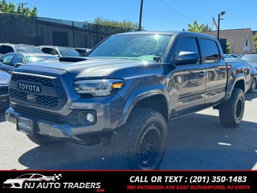 2020 Toyota Tacoma TRD Sport