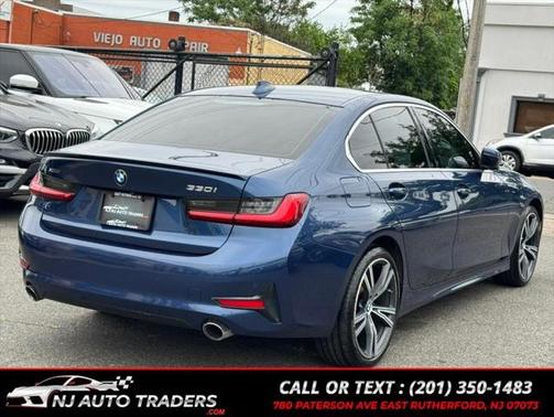 2021 BMW 330 xDrive