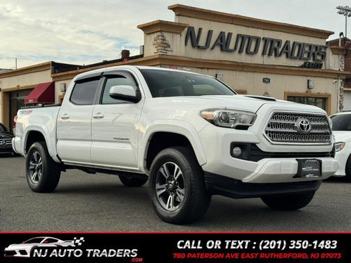 2016 Toyota Tacoma SR5